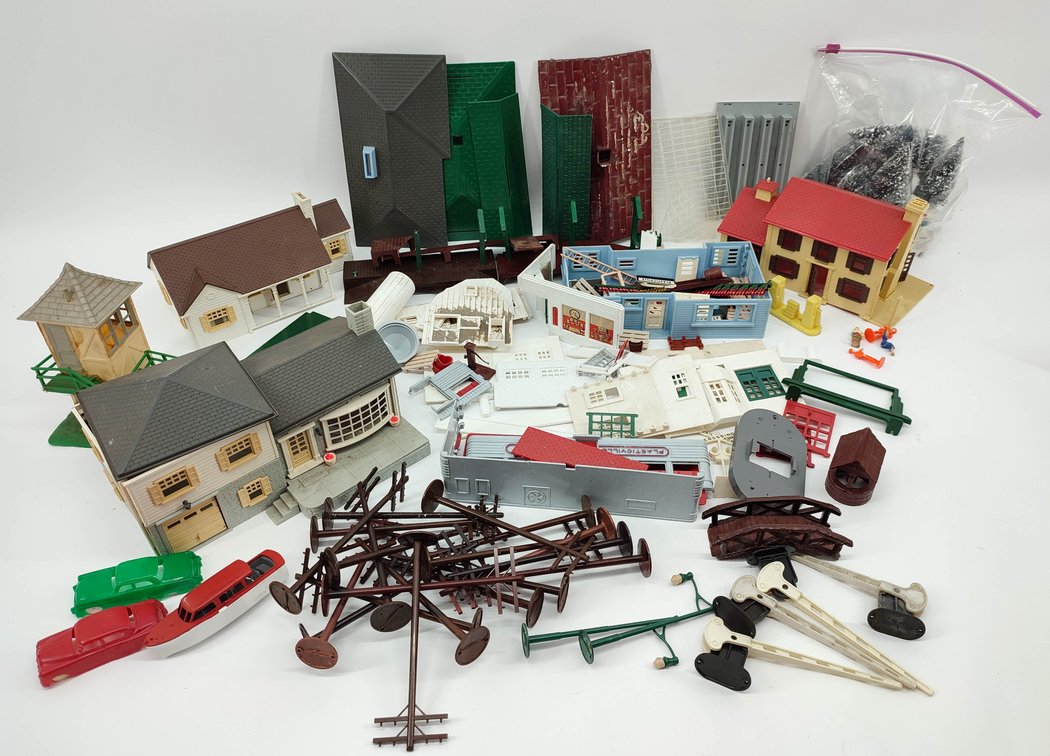 ACCESSORIES BUILDINGS &  PARTS AND ACCESSORIES FOR LAYOUT  INV 262380578