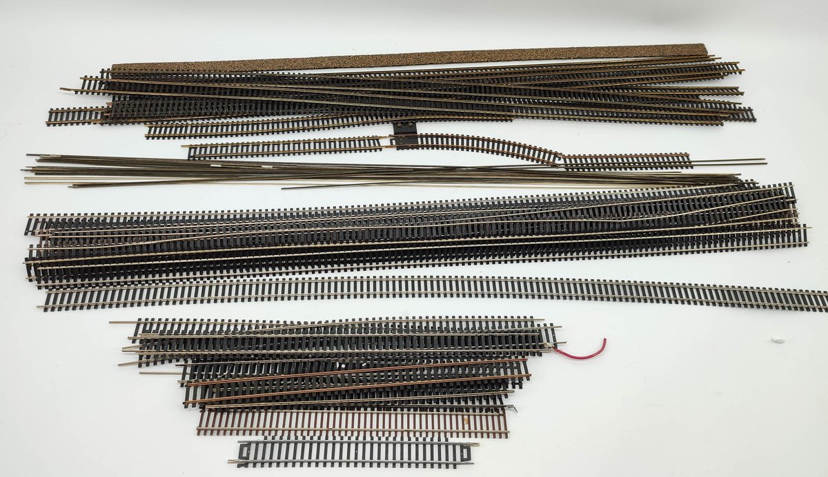 TRACK LOT OF HO SCALE TRAIN STRAIGHT TRACK  INV 262380581