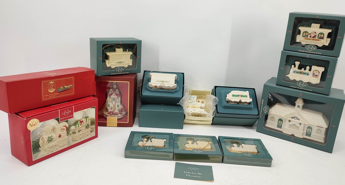 CHRISTMAS ASSORTMENT OF CHRISTMAS LENOX  DECORATIONS & ORNAMENTS  INV 262380639