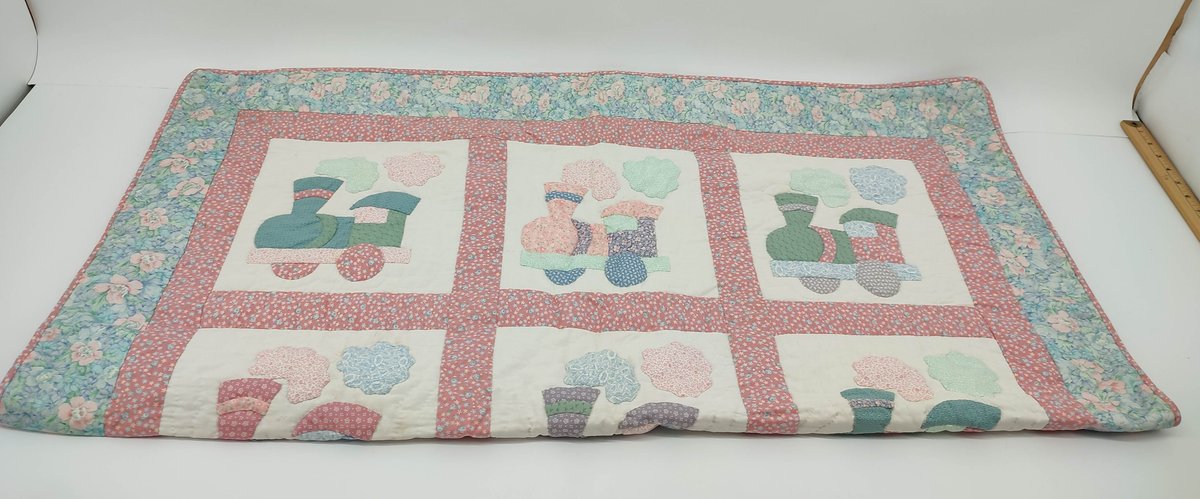 CHILD TRAIN QUILT APPROX. 43"X42"  INV 262380646
