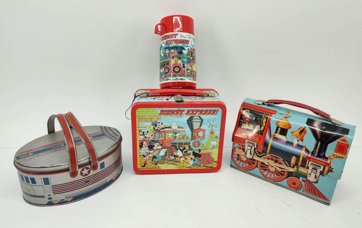 TRAIN RELATED LUNCHBOXES LF&C.RR, DISNEY EXPRESS HAS THERMOS, TIN W/ HANDLES  INV 262380660