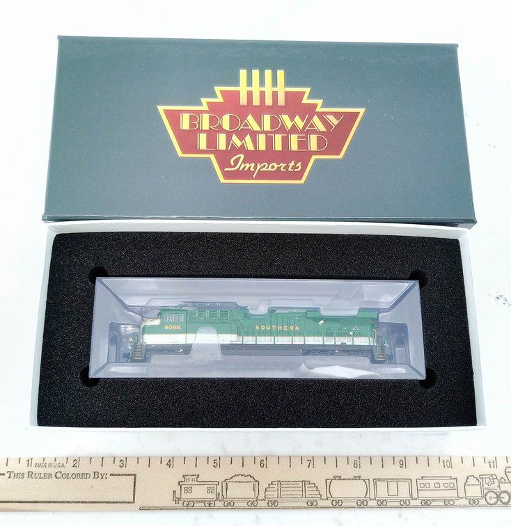 BROADWAY LIMITED 3543 SOUTHERN GE ES44AC N SCALE DIESEL LOCOMOTIVE #8099, OB  INV 263331211