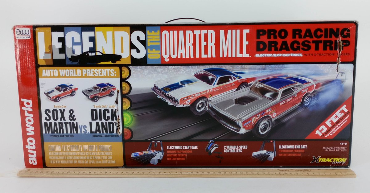 AUTO WORLD LEGENDS OF THE QUARTER MILE PRO RACING DRAGSTRIP SLOT CAR SET, OB  INV 263331252