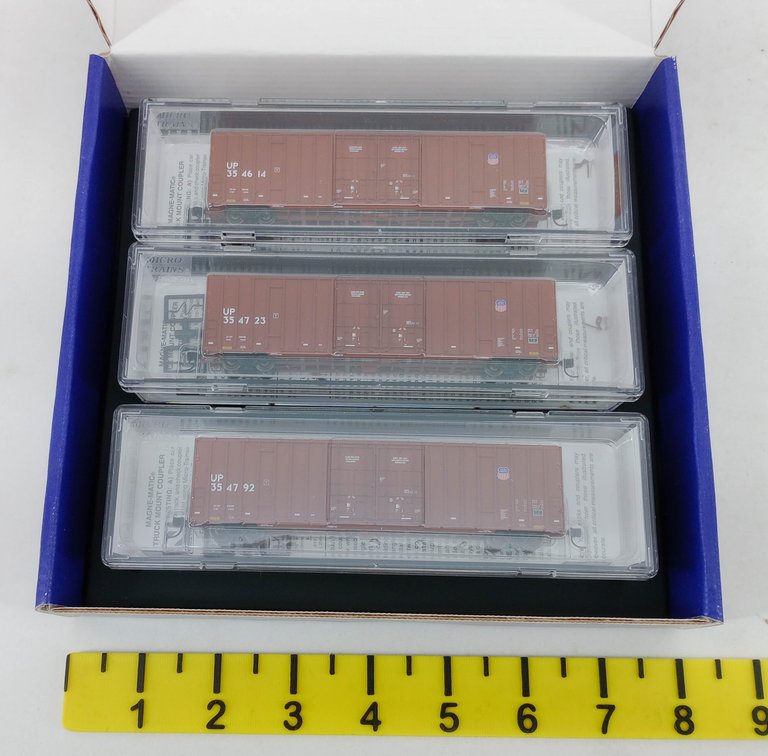 3 MICRO-TRAINS UNION PACIFIC HI-CUBE BOXCARS N SCALE, OB  INV 263331294