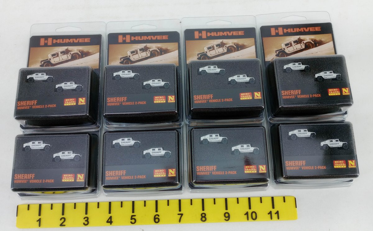 8 MICRO-TRAINS N SCALE SHERIFF HUMVEE VEHICLE 2-PACKS, 8 OBS  INV 263331313