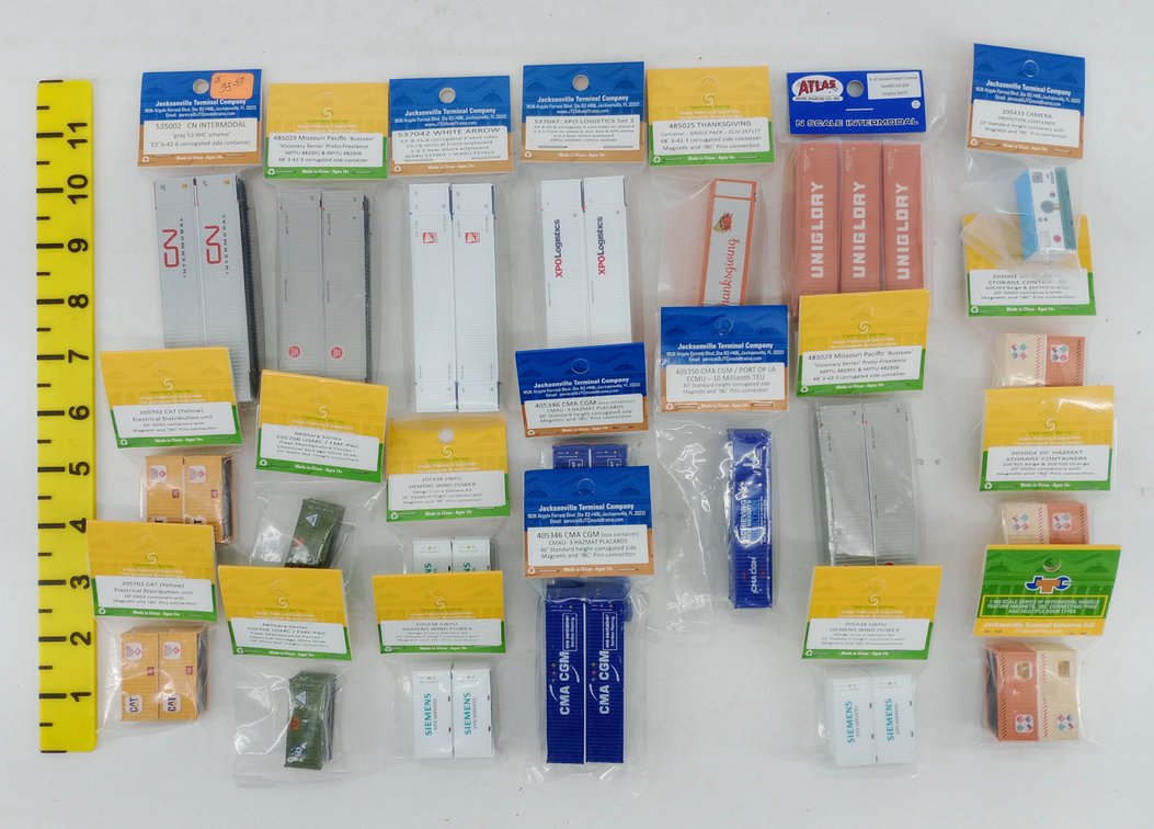 ASSORTED JTC N SCALE INTERMODAL CONTAINERS CN, CMA CGM, SIEMENS, CAT, XPO & MORE, SEALED PACKAGES  INV 263331358