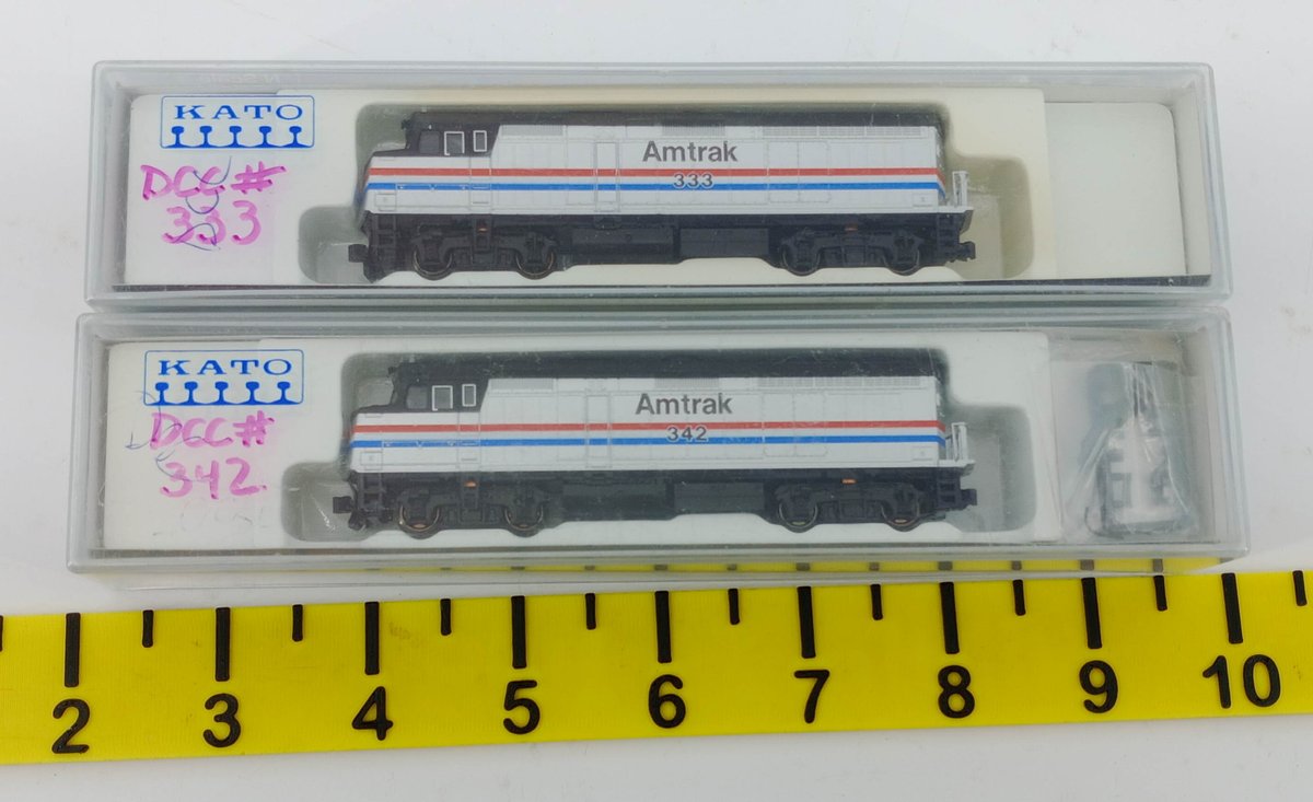 2 KATO N GAUGE F40PH AMTRAK #333 & #342 DIESEL LOCOMOTIVES, 2 OBS  INV 263331398