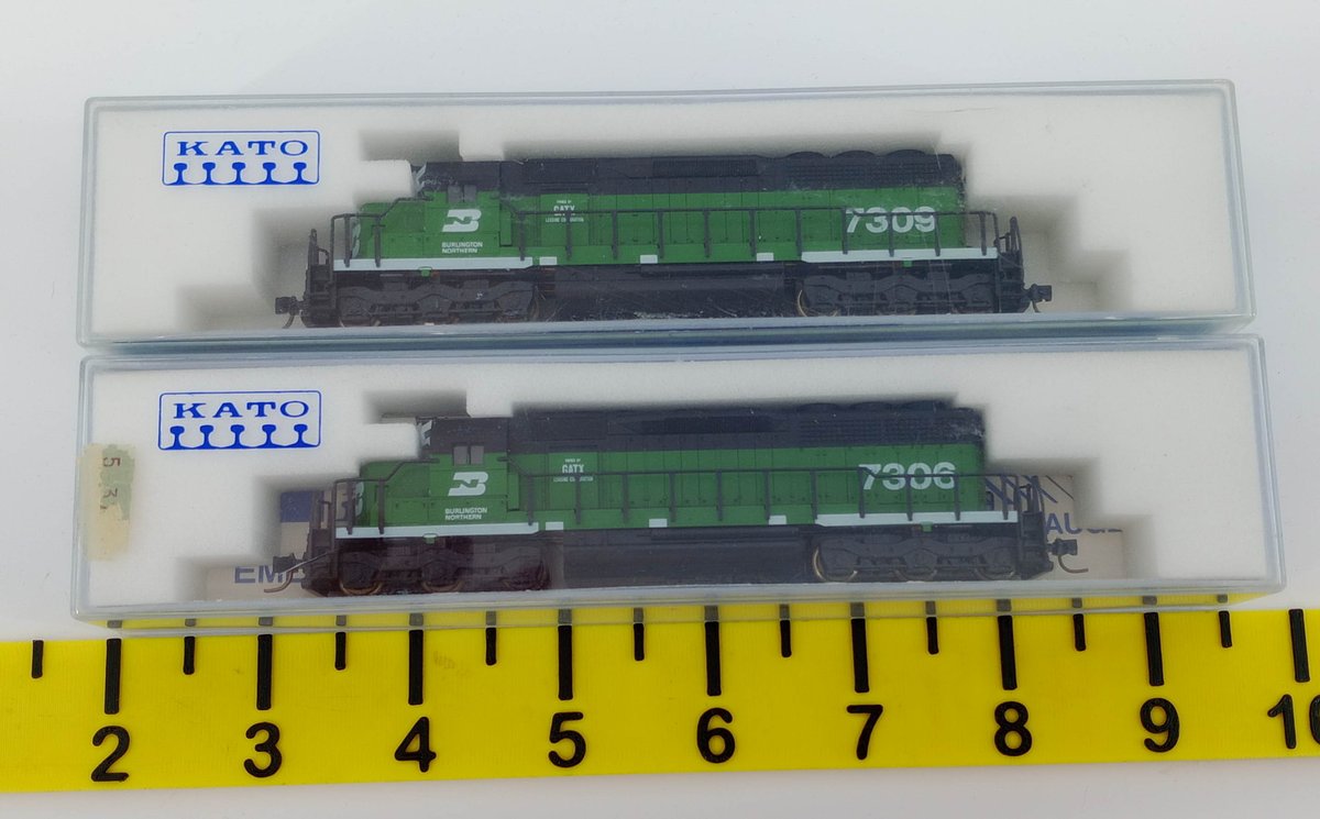 2 KATO N SCALE 176-20J & 176-20K BN SD40 DIESEL LOCOMOTIVES, 2 OBS  INV 263331402