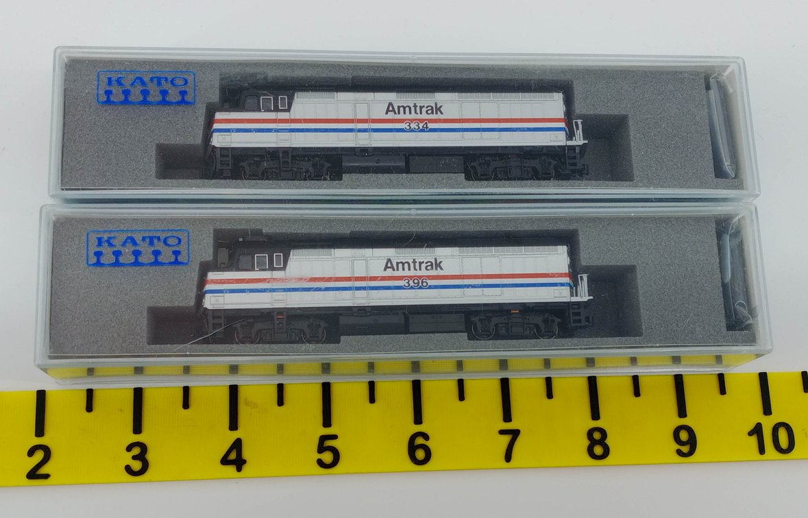 2 KATO N SCALE 176-9006 & 176-9007 AMTRAK F40PH PHASE III LOCOMOTIVES, 2 OBS  INV 263331406