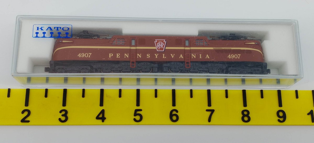 KATO N SCALE 137-2013 PRR GG1 #4907 ELECTRIC LOCOMOTIVE, OB  INV 263331404