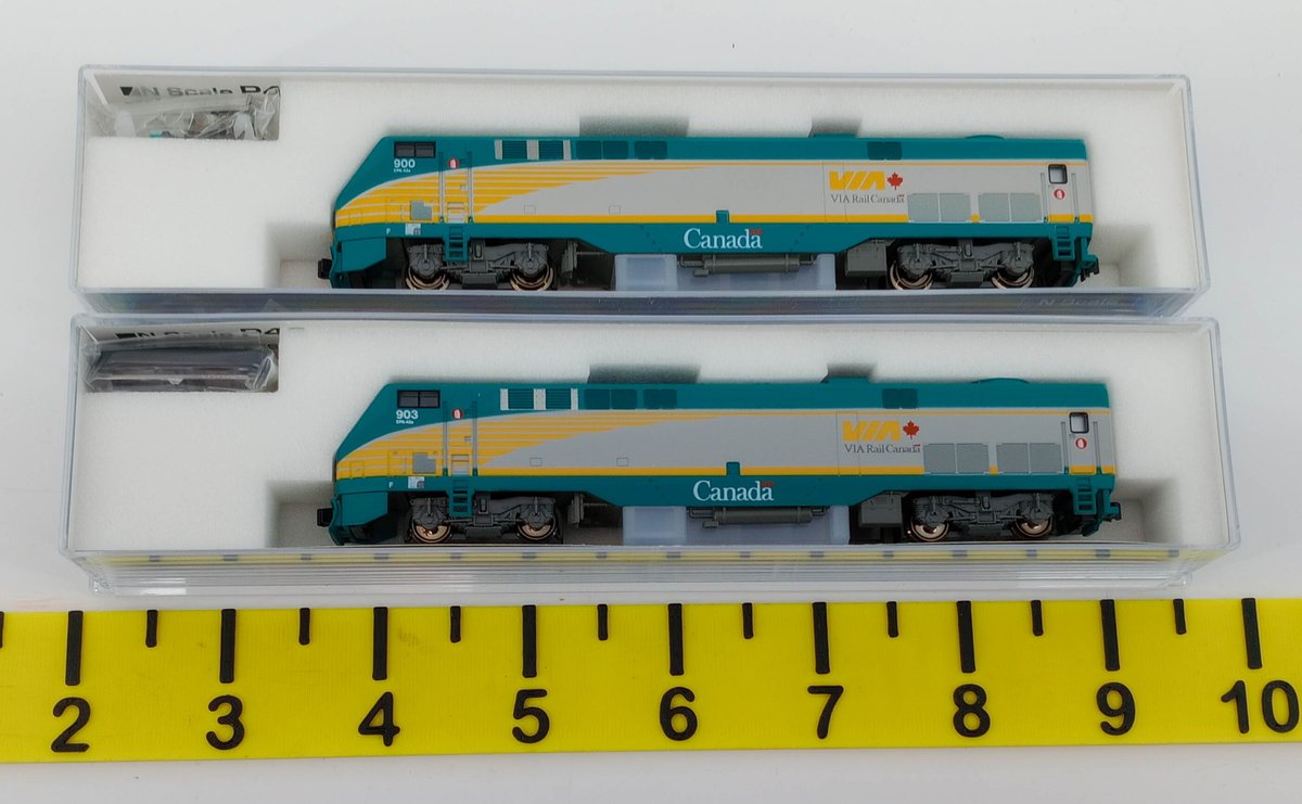 2 KATO N SCALE 176-6007 VIA RAIL CANADA P42 LOCOMOTIVES #900 & #903, 2 OBS  INV 263331431