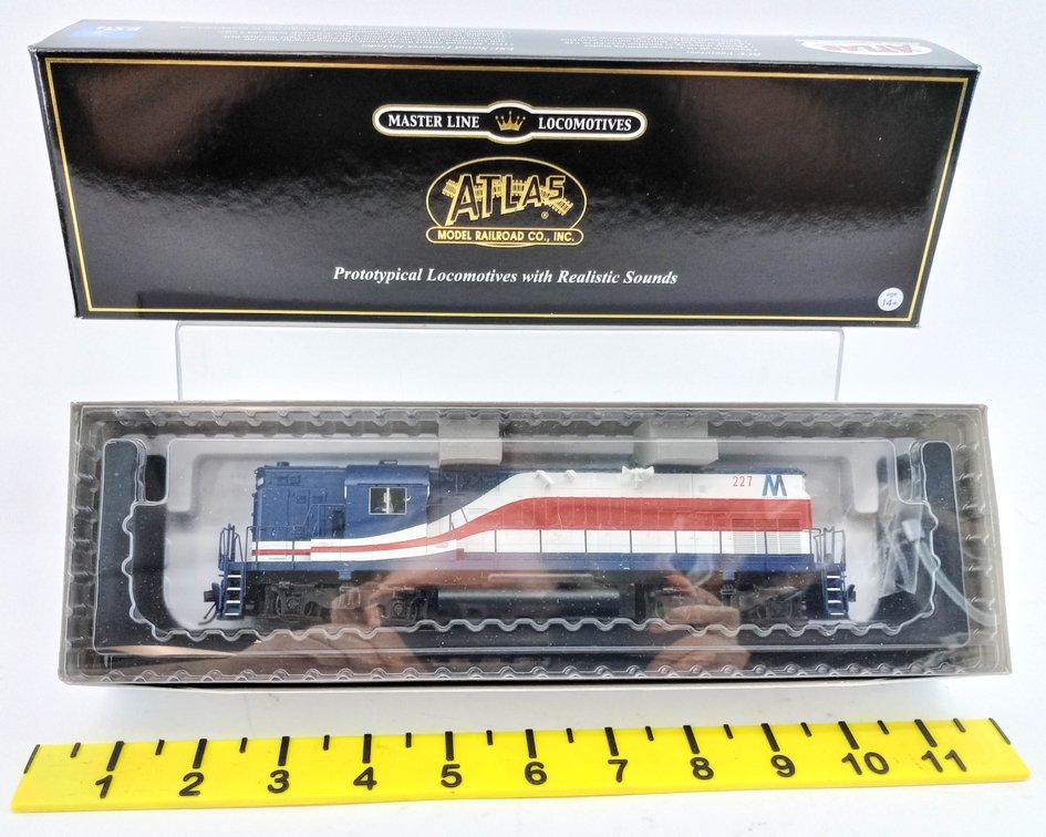 ATLAS HO 10 011 020 LONG ISLAND C420 PH.2B HIGH NOSE LOCOMOTIVE #227, OB  INV 263331483