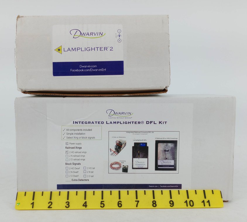 DWARVIN INTEGRATED LAMPLIGHTER DFL KIT HO RAILROAD CROSSINGS & LAMPLIGHTER 2, 2 OBS  INV 263430006