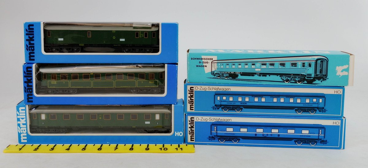 6 MARKLIN HO 4144 4135 4137 4072 4029 4064 PASSENGER & SLEEPER CARS, 6 OBS  INV 263480005