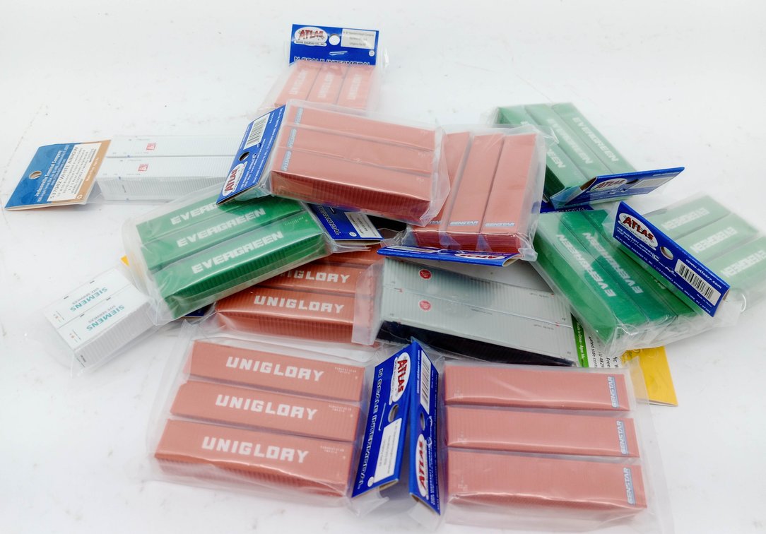 12 ASSORTED ATLAS N SCALE UNIGLORY, EVERGREEN & GENSTAR INTERMODAL CONTAINERS 12 PACKS  INV 263331521