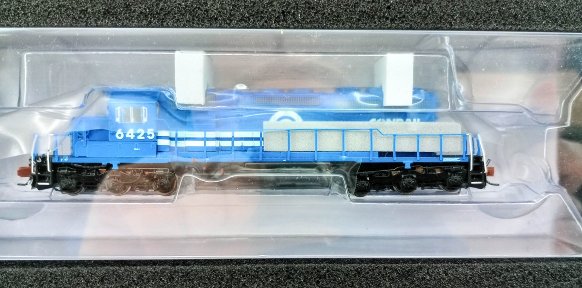 SCALE TRAINS SXT39425 CONRAIL EMD SD40-2 #6425 N SCALE DIESEL LOCOMOTIVE DCC & SOUND, OB  INV 263331522