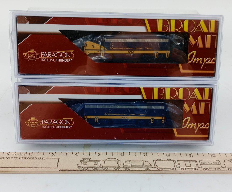 2 BROADWAY LIMITED 3803A/3803B C&O EMD F7 A/B DIESEL LOCOMOTIVES, N SCALE, 2 OBS  INV 263331534