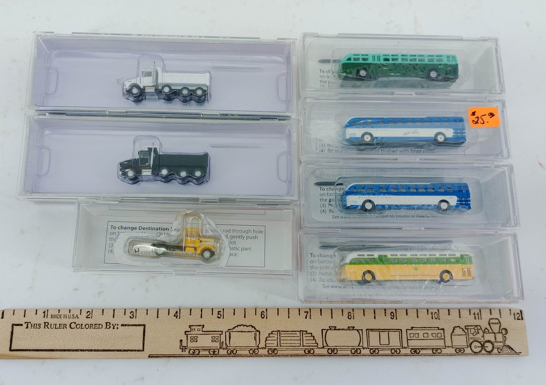 7 WHEELS OF TIME N SCALE BUSES & KENWORTH T800 DUMP TRUCKS, 7 OBS  INV 263331547