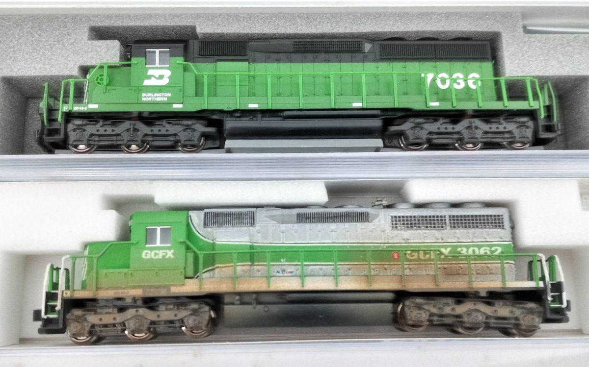 2 KATO N SCALE EMD SD40-2 BN 7036 & SD40 GCFX 3062 DIESEL LOCOMOTIVES, 2 OBS  INV 263331549