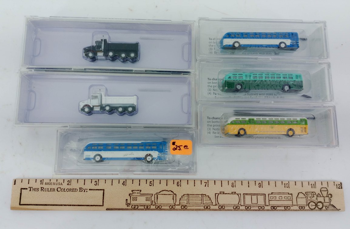 6 WHEELS OF TIME N SCALE BUSES & KENWORTH T800 DUMP TRUCKS, 6 OBS  INV 263331548