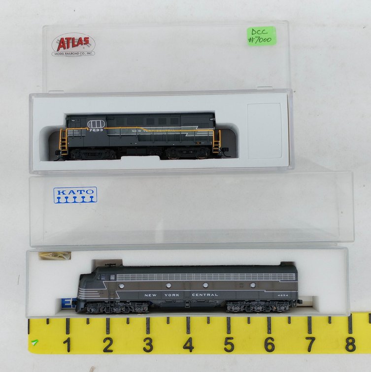 2 N SCALE NYC LOCOMOTIVES, ATLAS FM H16-44 #7000 & KATO E8/9-A, 2 OBS  INV 263331644