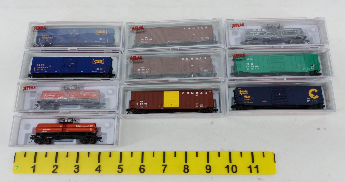 9 ASSORTED ATLAS N SCALE CSX CONRAIL CHESSIE BOX CARS & TANK CARS, 9 OBS  INV 263331657