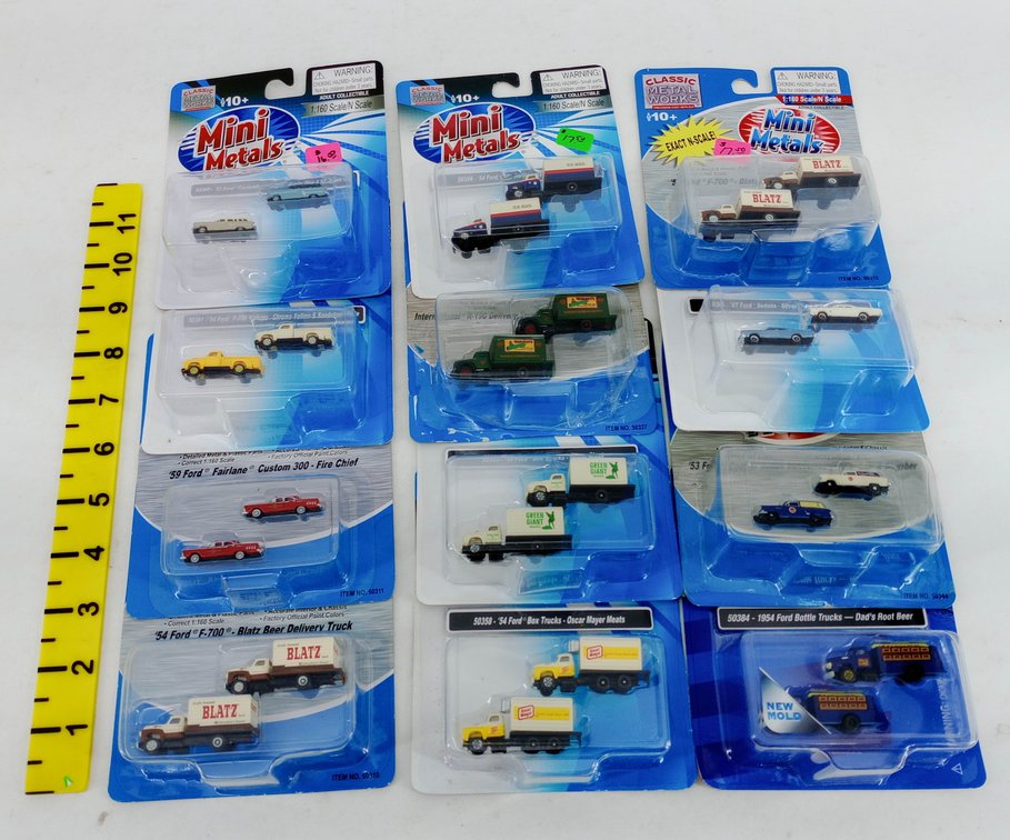 12 ASSORTED CLASSIC METAL WORKS MINI METALS 1:160 N SCALE FORD TRUCKS & CARS, 12 OBS  INV 263331655