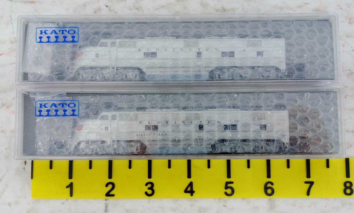 2 KATO N GAUGE 176-5403 & 176-5404 CB&Q E5A DIESEL LOCOMOTIVES, 2 OBS  INV 263331671