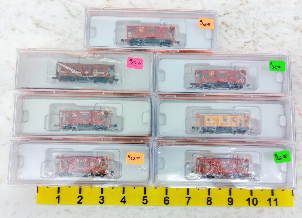 7 FOX VALLEY MODELS N B&O & MILW CABOOSES, 7 OBS  INV 263331696