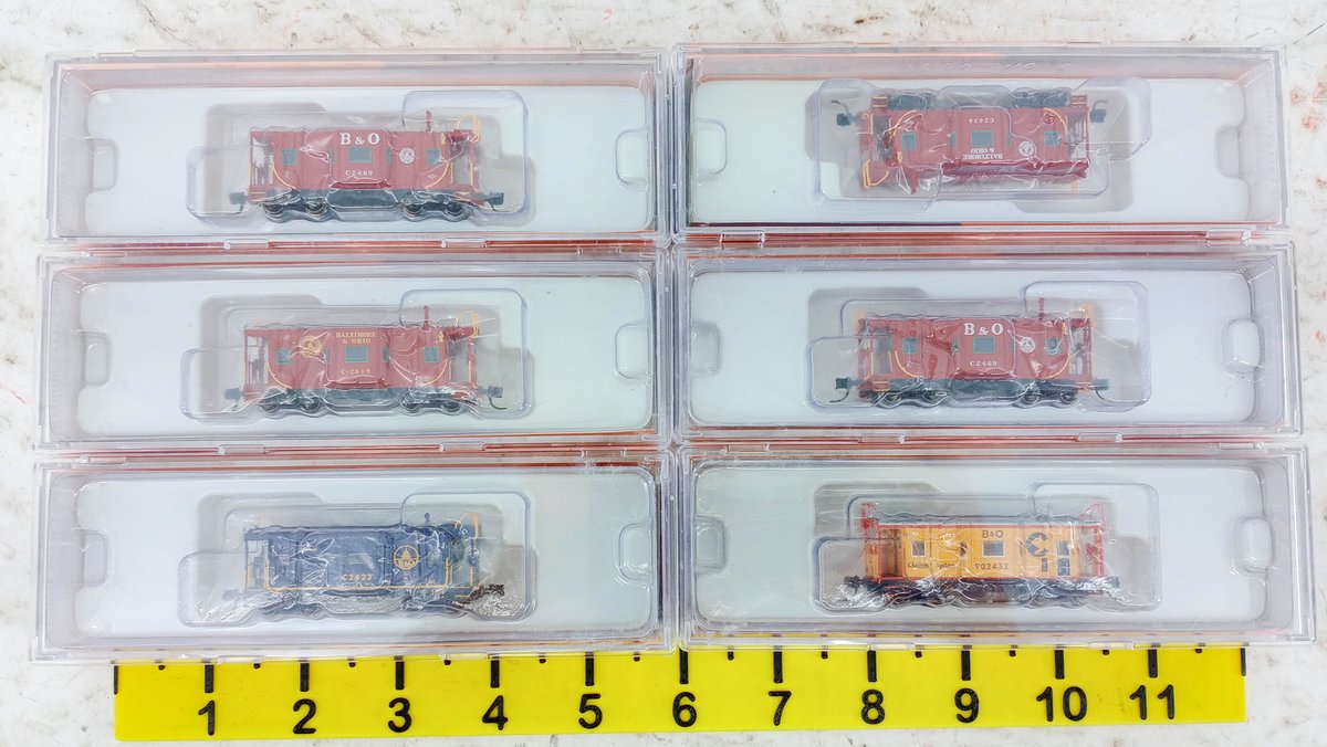 6 FOX VALLEY MODELS N SCALE B&O & CHESSIE SYSTEM CABOOSES, 6 OBS  INV 263331710