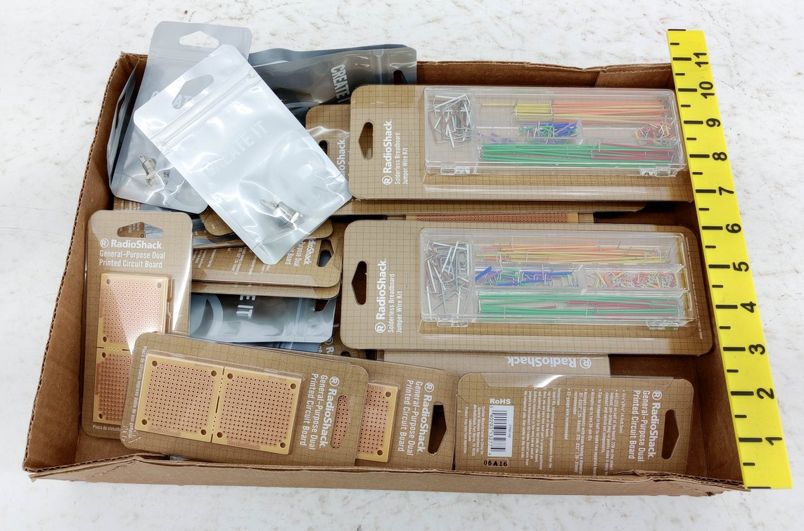 ASSORTED RADIOSHACK BREADBOARD JUMPER WIRE KITS, PCBS & DC JACKS SOME OBS  INV 263331720