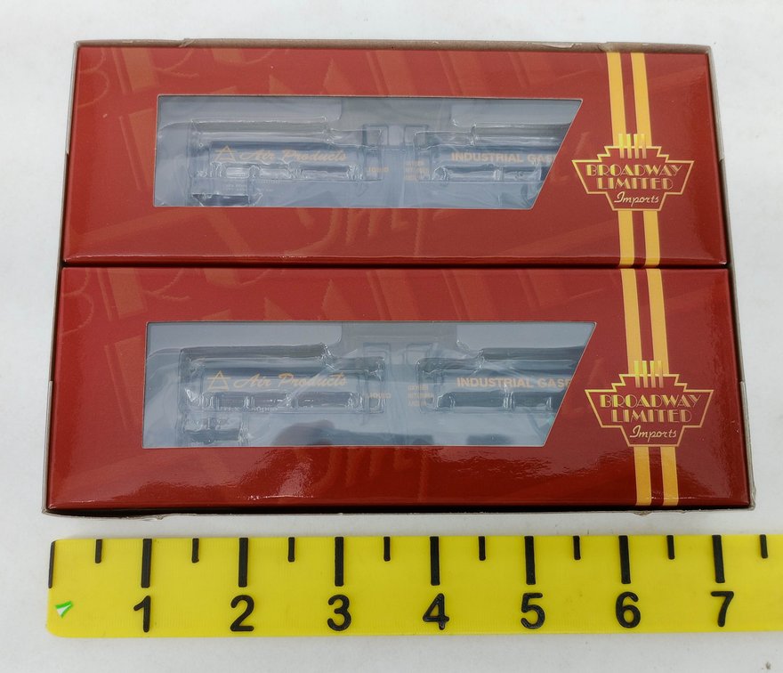 2 BROADWAY LIMITED 3721 AIR PRODUCTS CRYOGENIC TANK CARS, N SCALE, OB  INV 263331748
