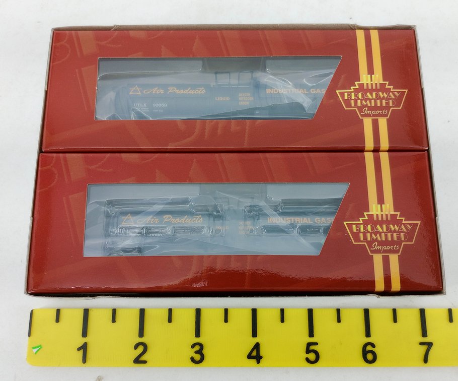 BROADWAY LIMITED N GAUGE 3721 AIR PRODUCTS 2 CRYOGENIC TANK CARS, OB  INV 263331750