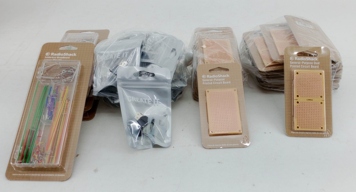 ASSORTED RADIOSHACK CIRCUIT BOARDS, JUMPER WIRE KITS & ROCKER SWITCHES SOME OBS  INV 263331753