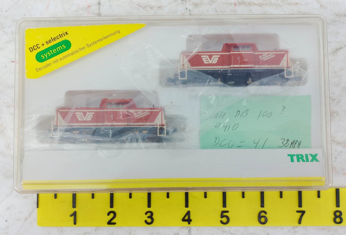 TRIX N GAUGE 12563 EVB V100 DOUBLE TRACTION DIESEL LOCOMOTIVES, DCC, OB  INV 263331812