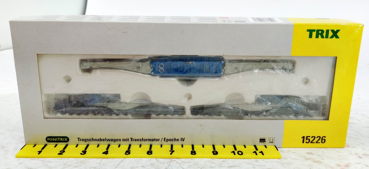TRIX MINITRIX 15226 SCHNABEL TRANSPORT CAR W/ TRANSFORMER N GAUGE, OB  INV 263331817