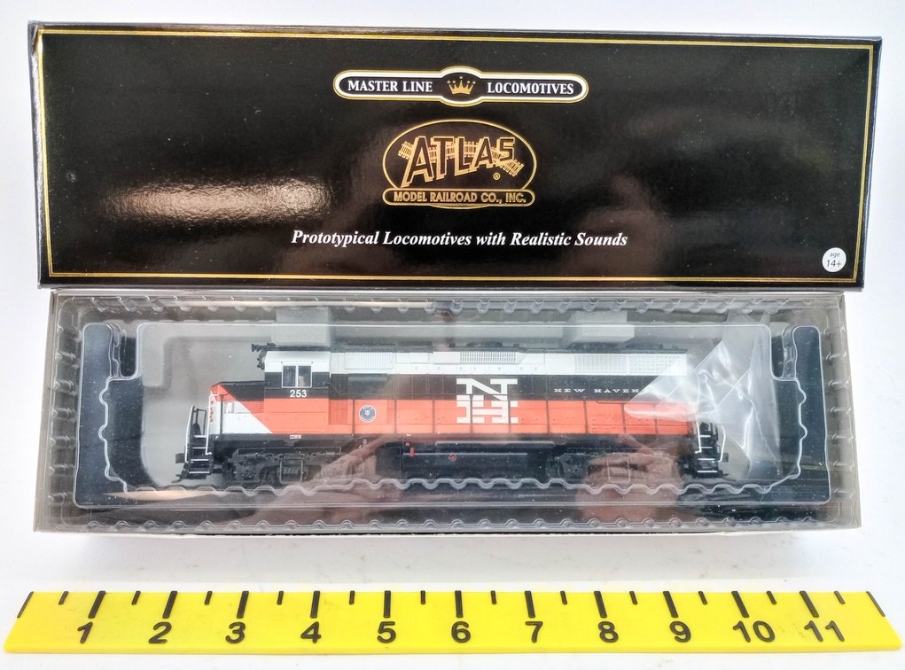 ATLAS HO 10001724 CONN DOT NEW HAVEN GP38 LOW NOSE LOCOMOTIVE #253, OB  INV 263331851