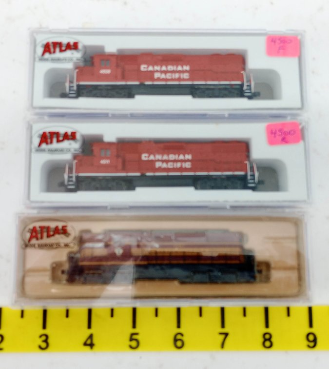 3 ATLAS N GP38-2 & GP-7 CANADIAN PACIFIC & BOSTON & MAINE LOCOMOTIVES, 3 OBS  INV 263331906