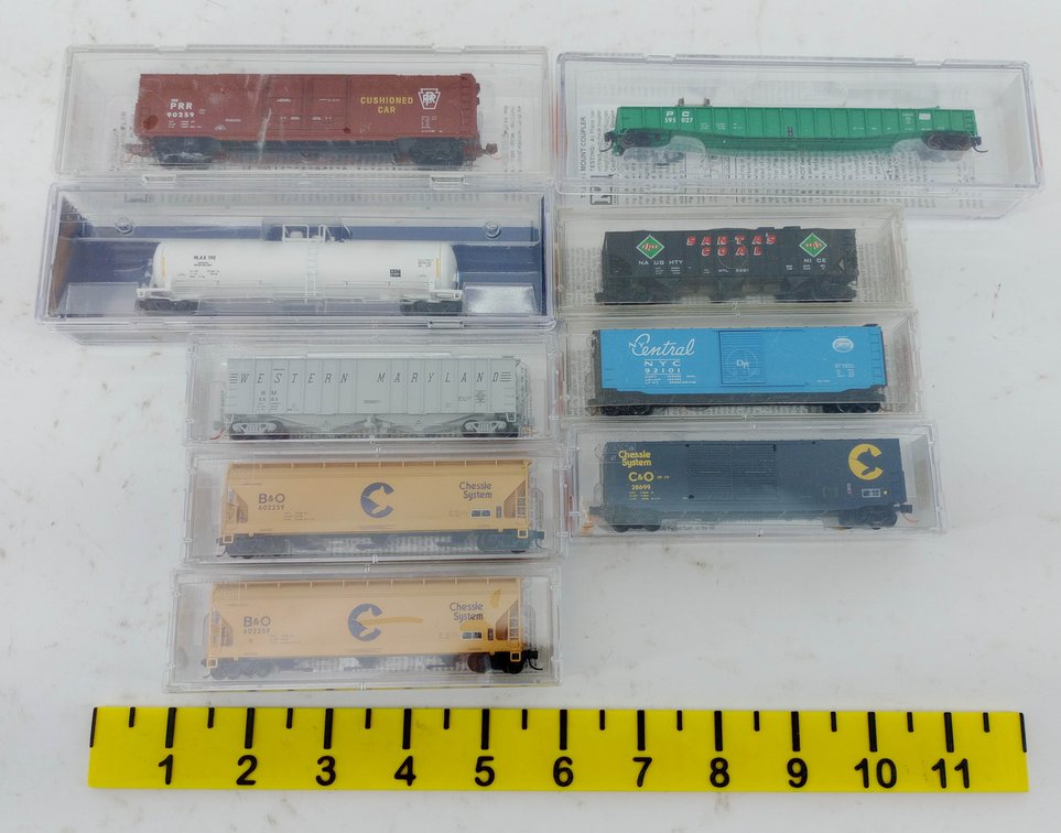 9 ASSORTED MICRO-TRAINS N SCALE FREIGHT CARS INCL CHESSIE, NYC, PRR, PENN CENTRAL, 9 OBS  INV 263331917