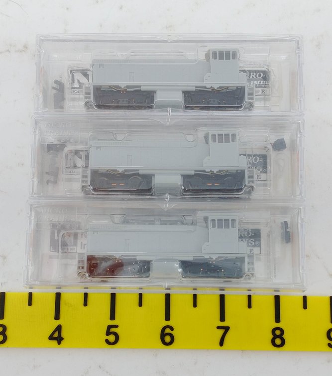 3 MICRO-TRAINS 986 00 004 & 986 00 005 UNDECORATED N SCALE SW1500 LOCOMOTIVES, 3 OBS  INV 263331921