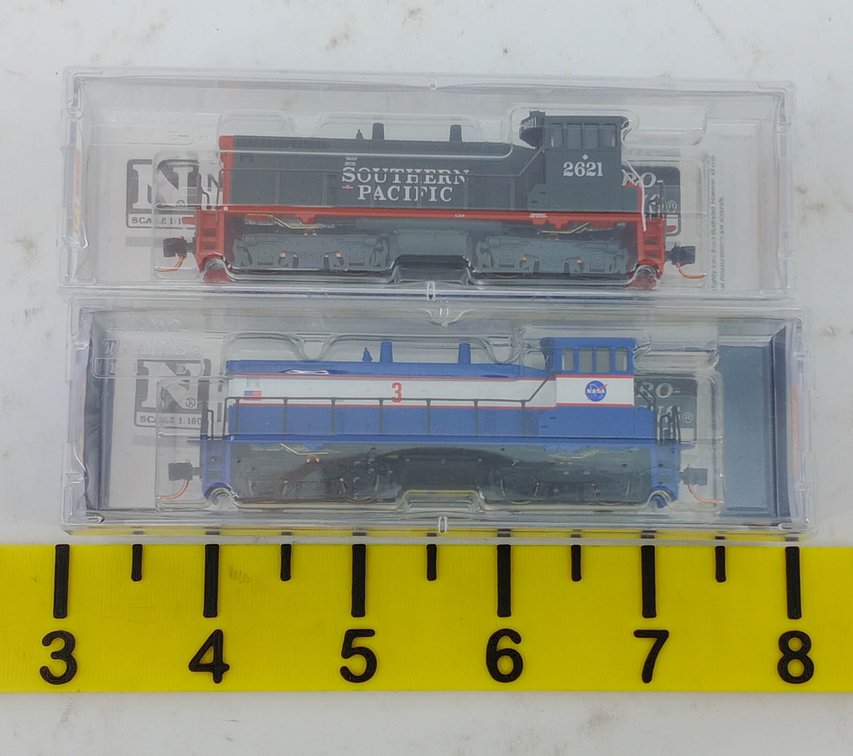 2 MICRO-TRAINS N SCALE SW1500 SOUTHERN PACIFIC & NASA DIESEL SWITCHERS, 2 OBS  INV 263331928