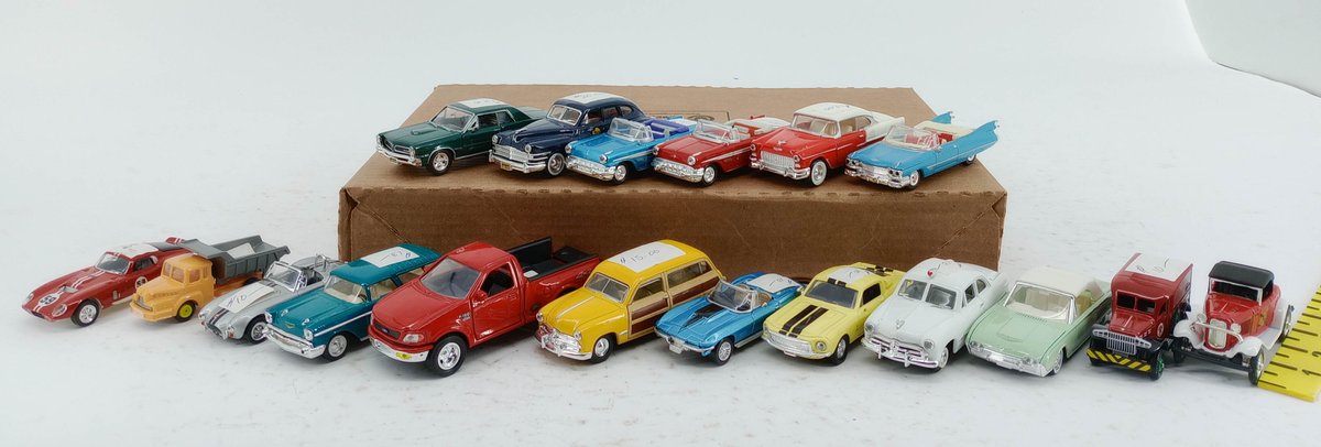 ASSORTED DIE-CAST CLASSIC CARS & TRUCKS INCL. WOODY WAGON MUSTANG CORVETTE COBRA F-150 PICKUP & TEXACO TRUCK  INV 263390059