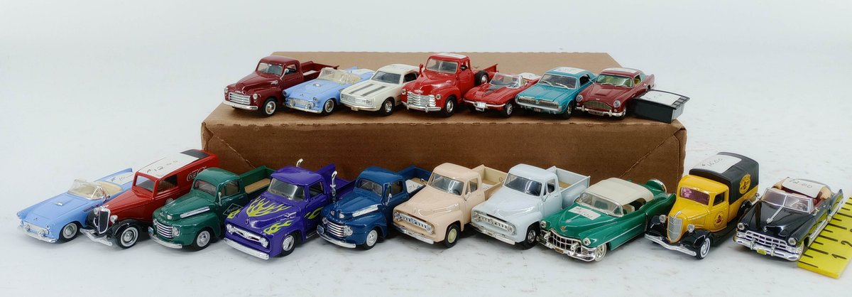 ASSORTED DIE-CAST CLASSIC CARS & PICKUP TRUCKS FORD CHEVROLET CADILLAC PENNZOIL COCA-COLA & OTHER BRANDS  INV 263390060
