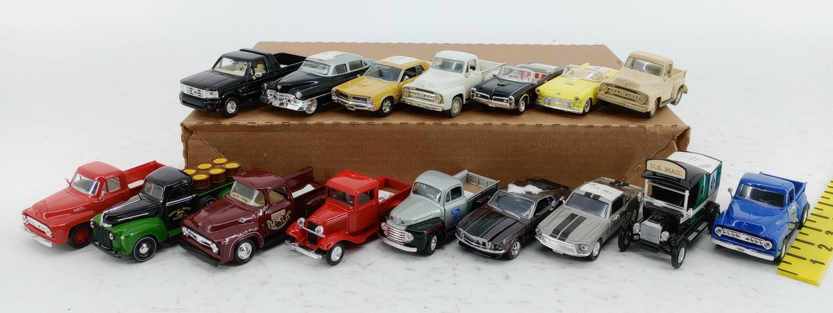 ASSORTED DIE-CAST FORD TRUCKS MUSTANGS PONTIAC GTO THUNDERBIRD CADILLAC JOHN DEERE U.S. MAIL TRUCK  INV 263390062