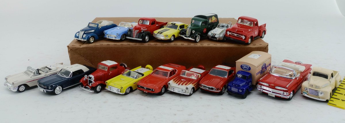ASSORTED DIE-CAST CLASSIC CARS & TRUCKS FORD MUSTANG THUNDERBIRD COCA-COLA DELIVERY TRUCK CHEVROLET IMPALA  INV 263390064