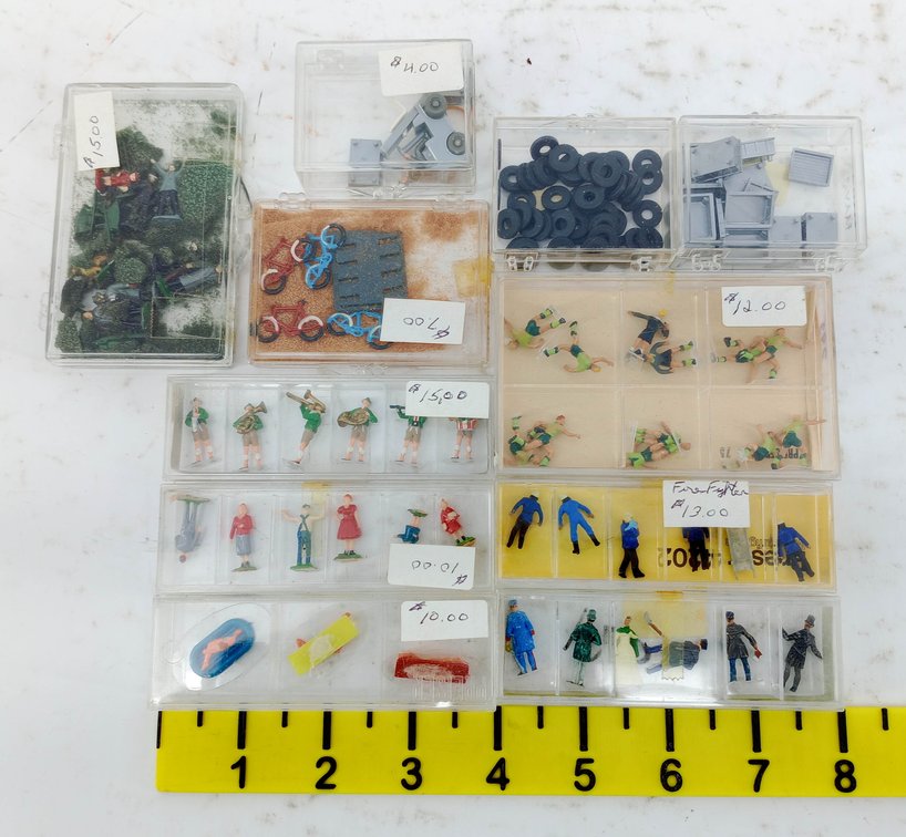 ASSORTED PREISER HO SCALE FIGURES, BICYCLES, TIRES & ACCESSORIES, SOME OBS  INV 263390102
