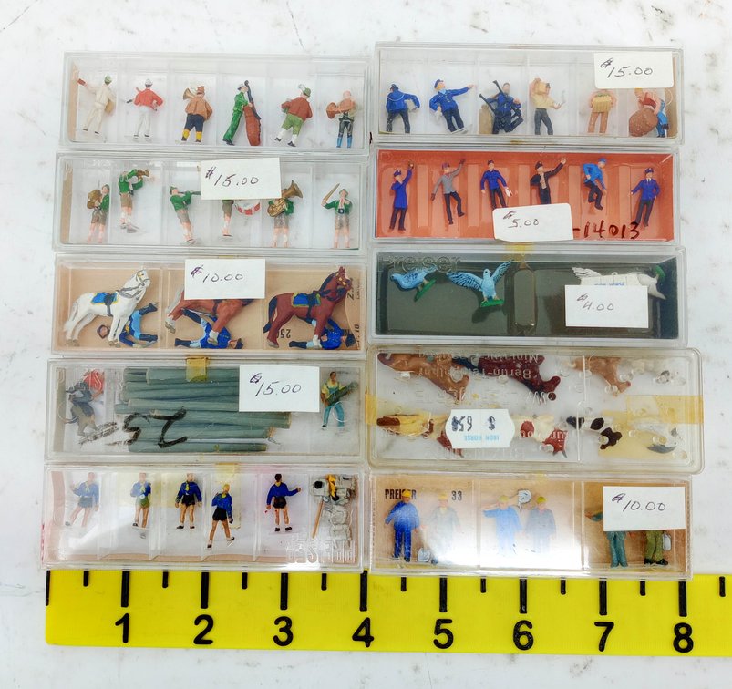 ASSORTED PREISER HO SCALE FIGURES, ANIMALS & HORSES SOME OBS  INV 263390101