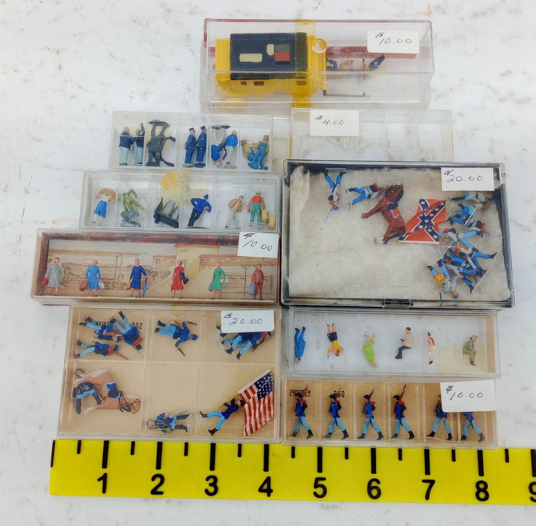 ASSORTED PREISER MERTEN HO SCALE CIVIL WAR & PASSENGER FIGURES W/ STAGECOACH SOME OBS  INV 263390103