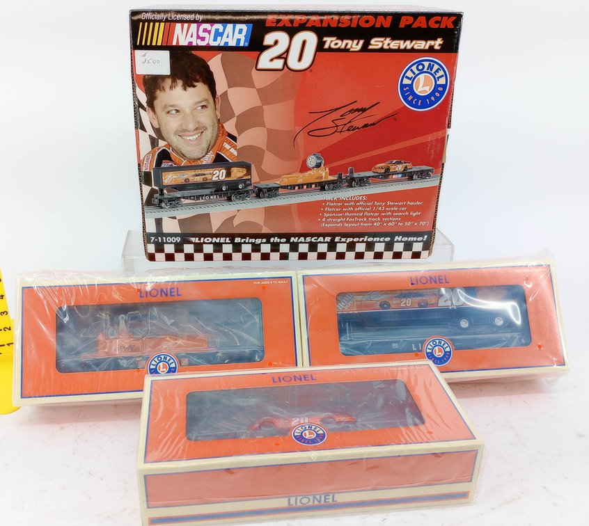 LIONEL 7-11009 NASCAR TONY STEWART #20 EXPANSION PACK & 3 CARS, 4 OBS INV 263390155