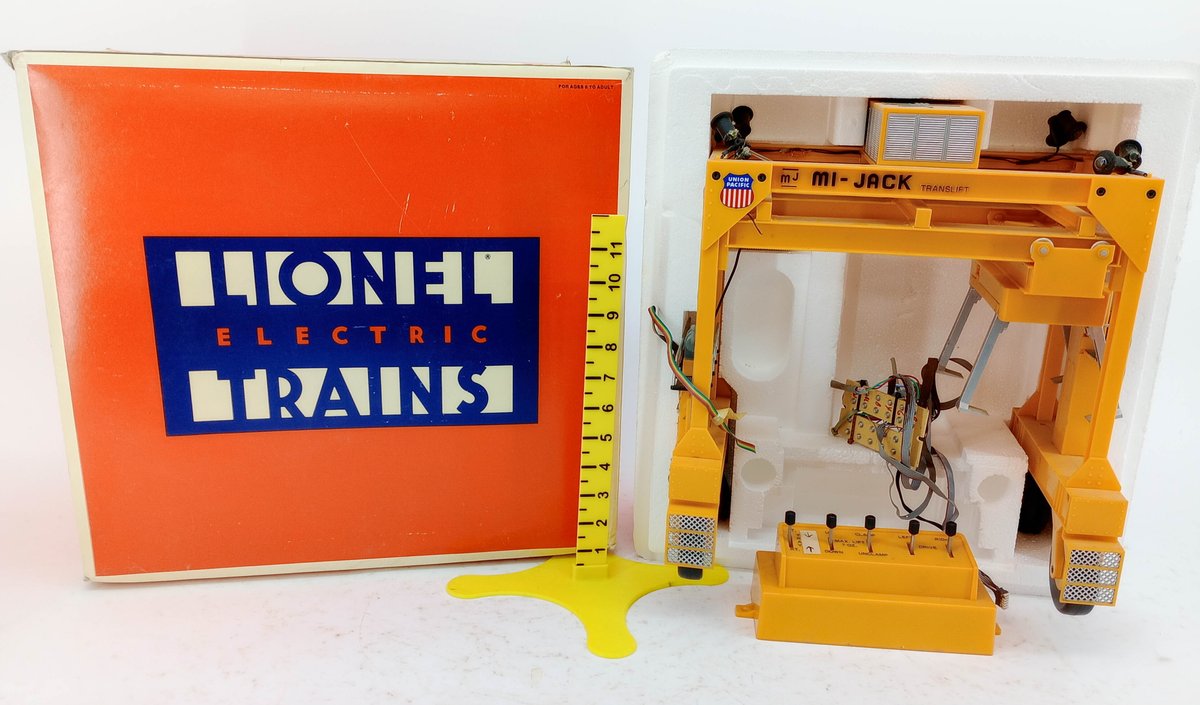 LIONEL 6-12741 UNION PACIFIC MI-JACK INTERMODAL CRANE W/ CONTROLLER, OB INV 263390159